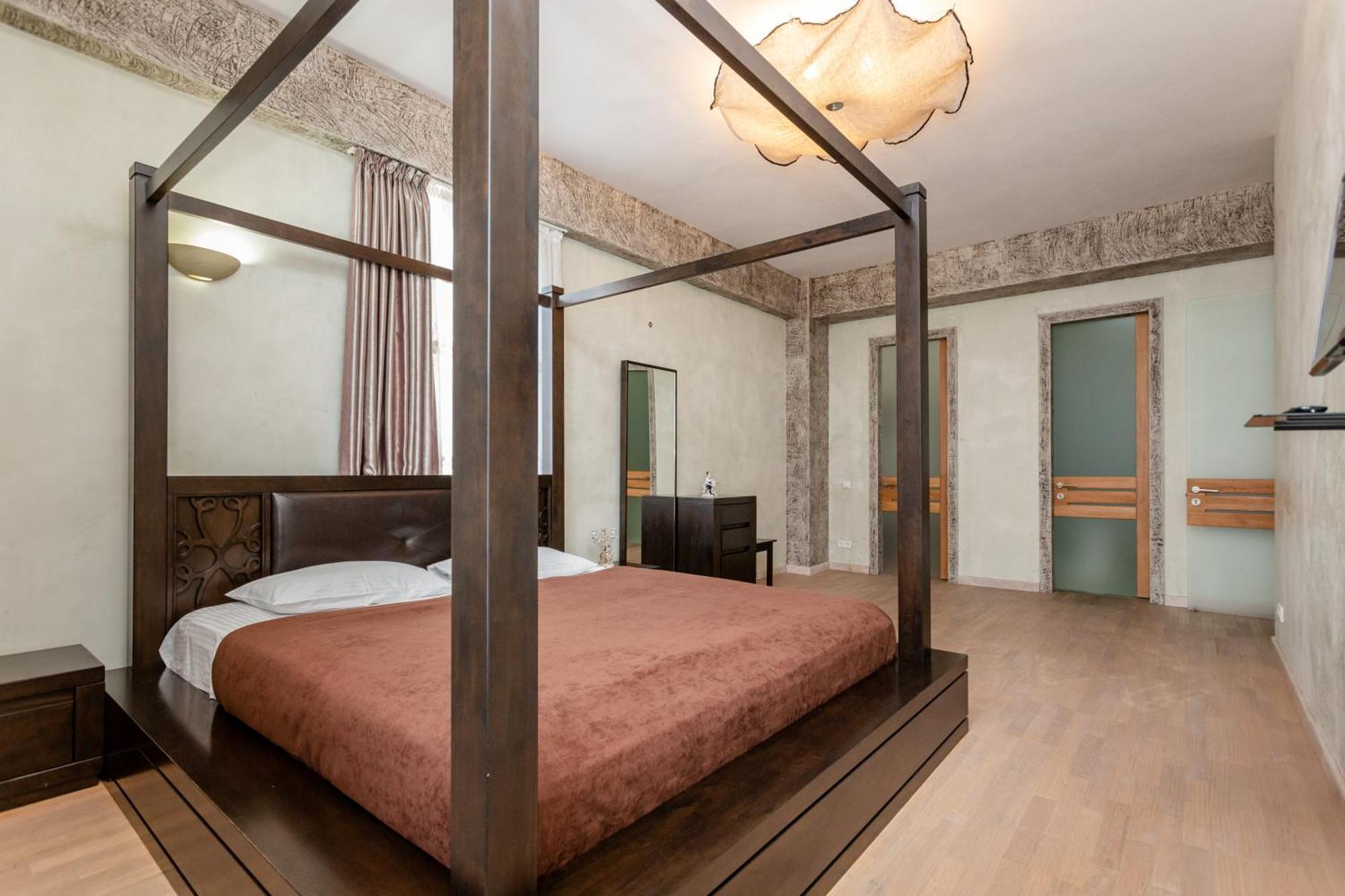 Serviced Apartment On Rustaveli Avenue 9 Tbilisi Ngoại thất bức ảnh